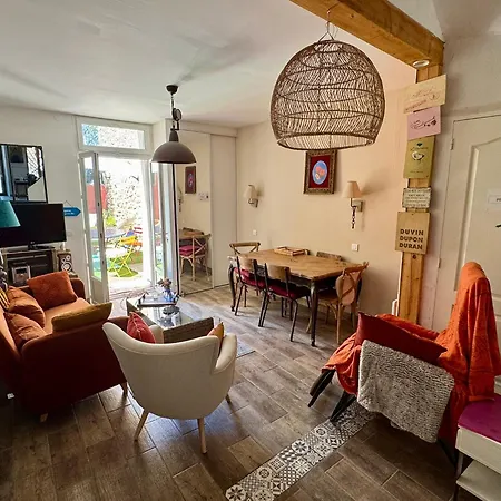 Dans Vigneronne Avec Patio * Maureilhan-et-Raméjan